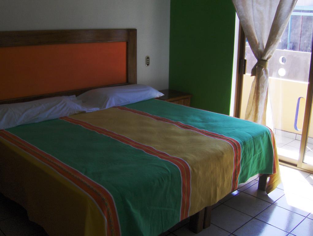 Bahia Hotel บารา เดอ นาวีดัด ภายนอก รูปภาพ